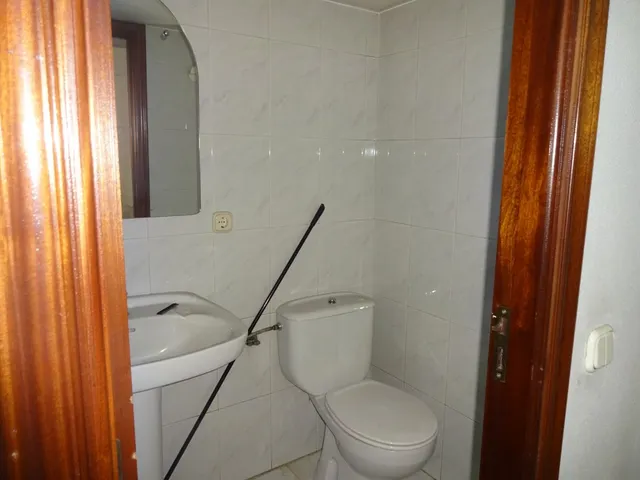 LOCAL COMERCIAL EN MILLADOIRO — 5