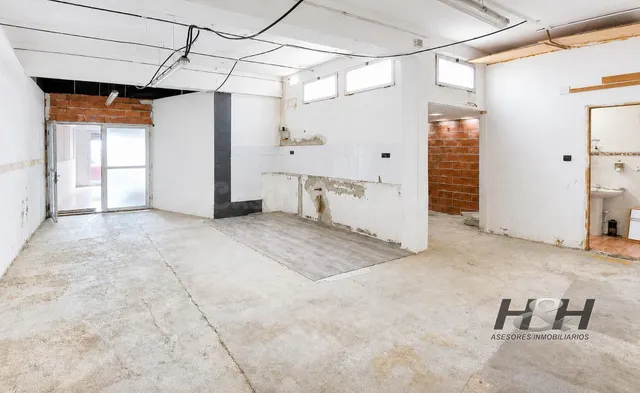 Local comercial 118m² en venta - Burjassot - foto 3