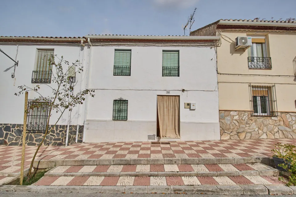Encantadora Casa en Cacin por solo 40.000€