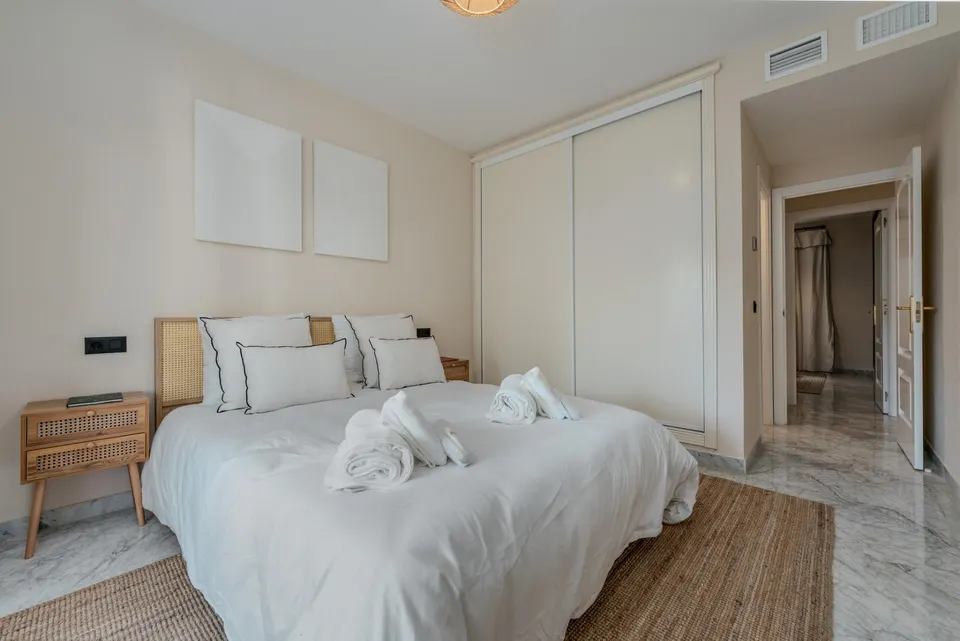 APARTAMENTO DE 4 DORM EN PLAYA ROCIO, VISTAS AL MAR