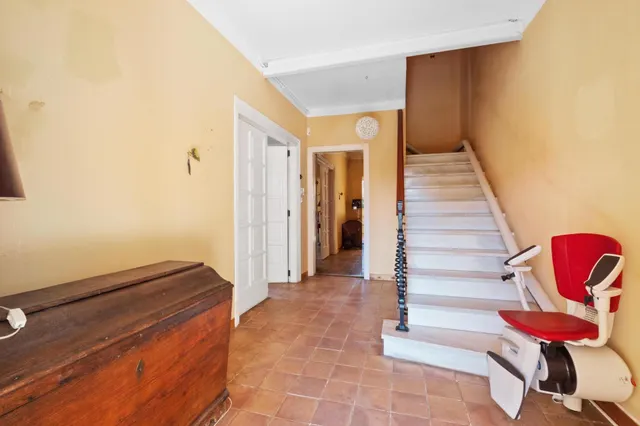 Villa con enorme jardín y piscina en pleno centro, a 5 minutos de la playa — 36