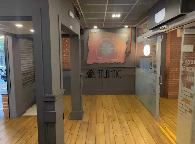 Local comercial 132m² en alquiler - Centro - Areal — 8