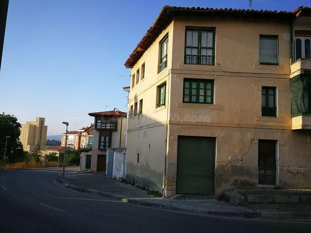 Casa en venta para reformar en el casco histórico de Medina  - foto 3