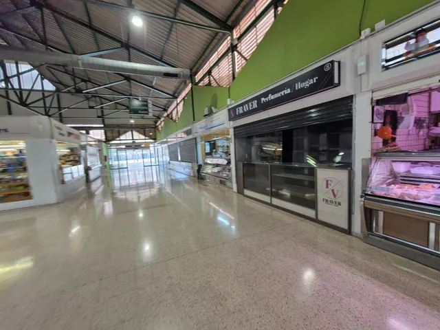 SE VENDE LOCAL COMERCIAL EN PETRER: OPORTUNIDAD ÚNICA — 4
