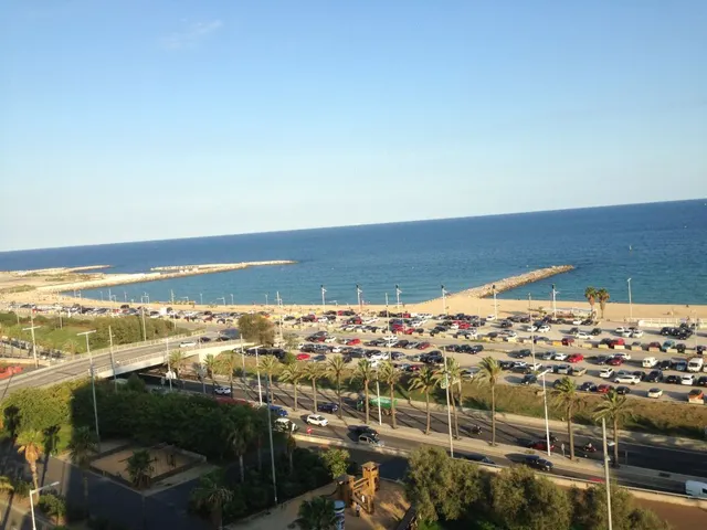 Piso de diseño con Vistas a Mar y Barcerlona — 2