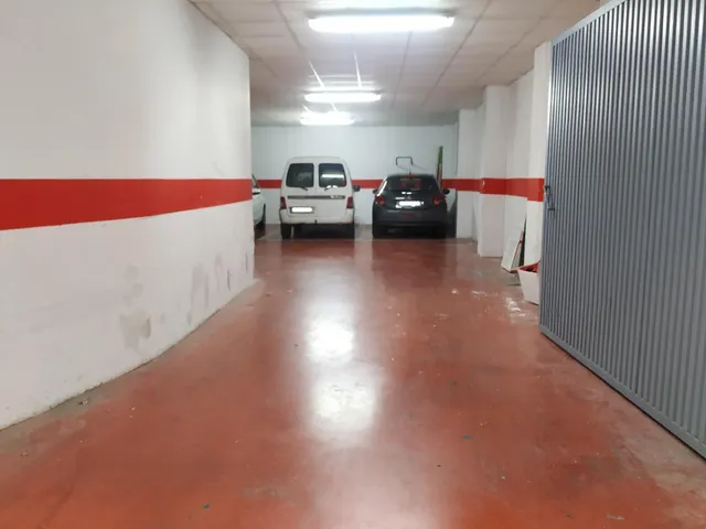 Garaje en alquiler en el centro de Elche — 6
