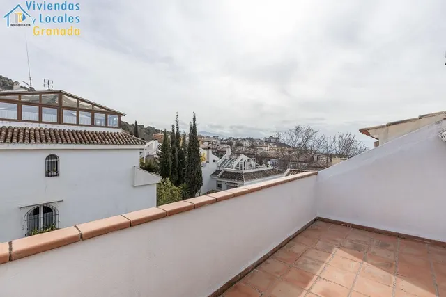 Casa única en Granada capital. — 28