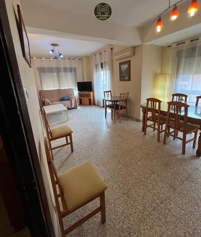 PISO EN LINARES