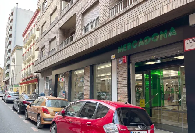 CÉNTRICO próximo a GRAN VIA/SAGASTA, LOCAL COMERCIAL de 235 m2. — 26