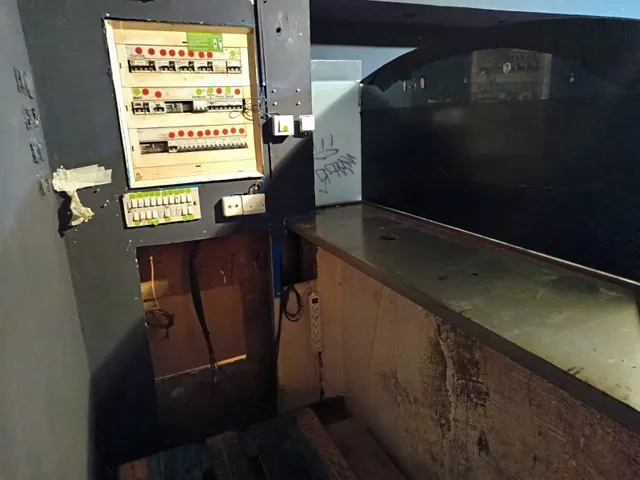 Venta local comercial en el centro de Zalla — 12