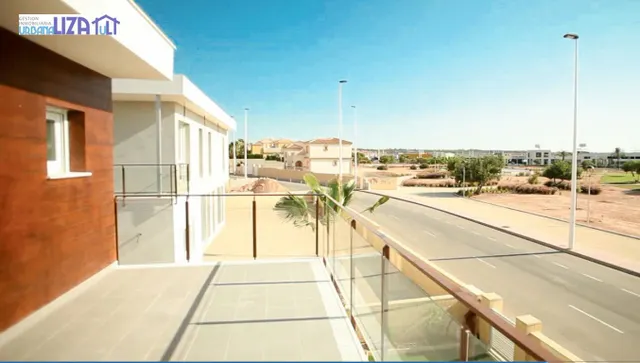CHALET DE OBRA NUEVA !! — 3