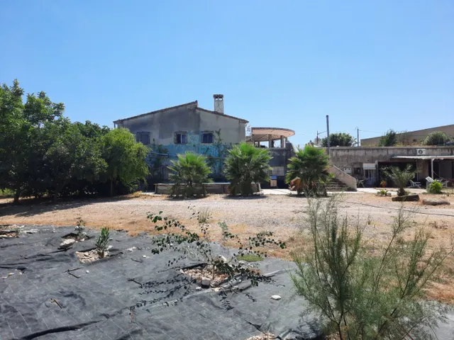 Finca rústica con siete apartamentos independientes — 14
