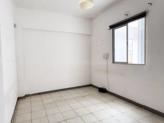 Piso céntrico en Schamann, Las Palmas de Gran Canaria, Islas Canarias, España — 9