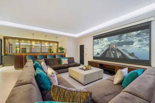 Chalet 6 habitaciones 581m² en venta - El Madroñal — 42