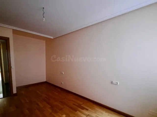En venta piso zona centro de Ponferrada en León - foto 5