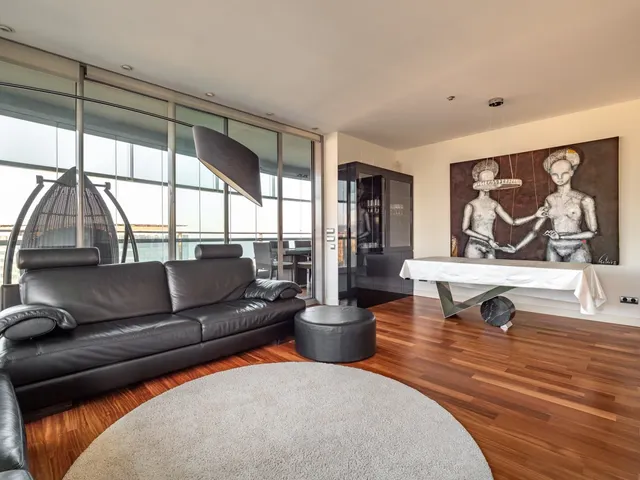 `PISO CON VISITAS PANORAMICAS — 3