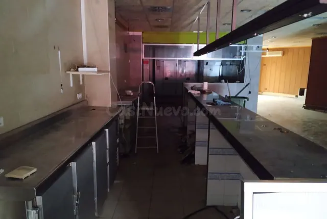 Local comercial 170m² en venta - Zona centro - foto 4