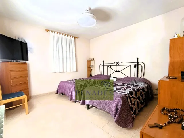 GRAN CASA A 3 MIN DE LA CIUDAD — 21