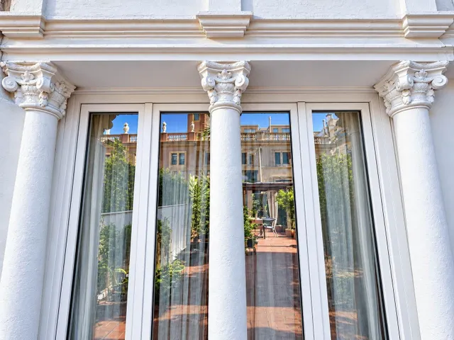 Agencia Inmobiliaria en Barcelona. Piso en venta en Sant Antoni — 4