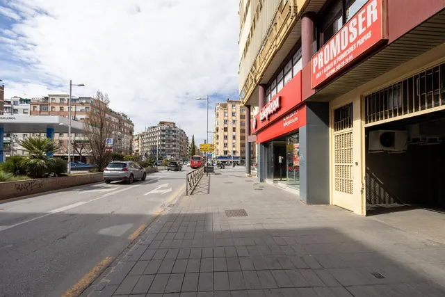 VENTA DE PISO EN PLAZA EINSTEIN – GRANADA — 29