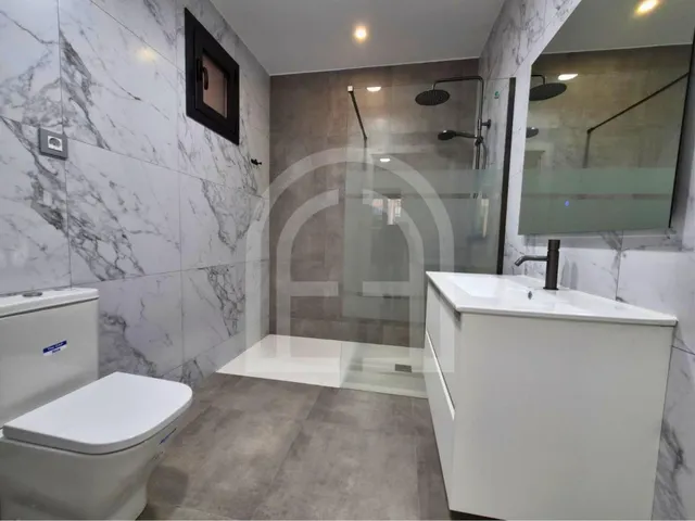 Planta baja 3 habitaciones 78m² en venta - Rambla sant jordi — 7