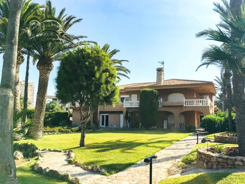 Villa 3 habitaciones 400m² en venta - Zona Galúa-Calnegre