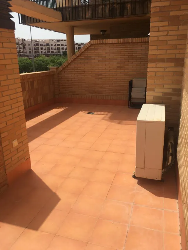 Se vende piso en Archena, 2 dormitorios, 2 baños, y grandes terrazas, similar a atico. — 11