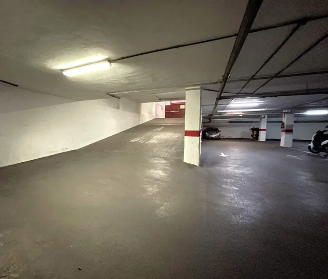 Imagina tu hogar, nosotros ponemos los metros y el garaje — 32