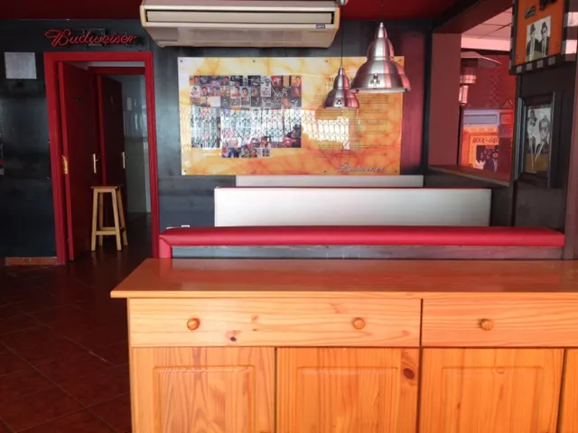 PLENO CENTRO PLAYA DE GANDIA - LOCAL COMERCIAL - SE VENDE — 6