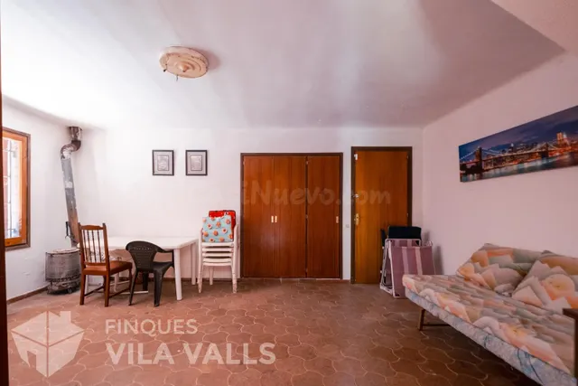 Casa con gran jardín en la naturaleza — 5