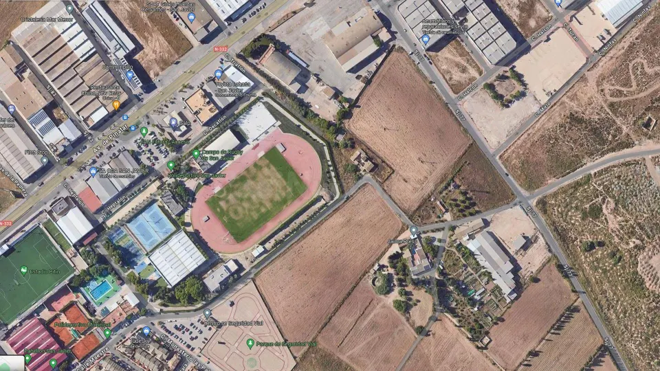 Parcela 31353m² en venta - Centro