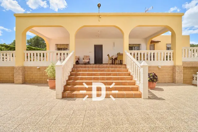 Impecable Chalet con Piscina y Ocio en Turís (Solar Urbano d - foto 5