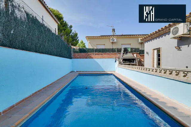 CASA SANT MIQUEL DE FLUVIA — 18