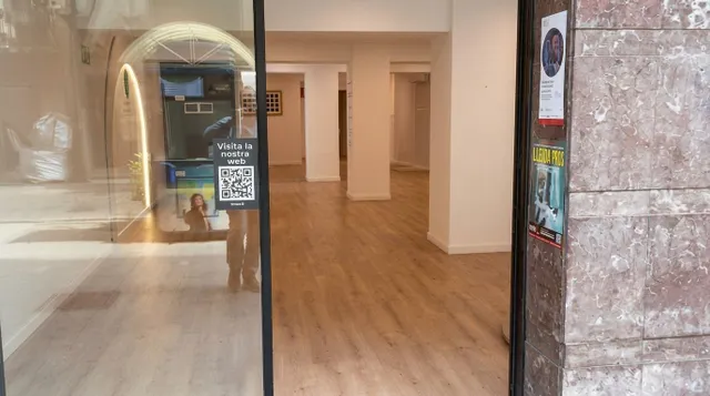 LOCAL COMERCIAL EN ALQUILER - SANT ANDREU — 8