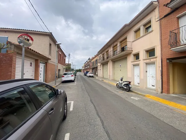 SE VENDE PLAZA DE APARCAMIENTO EN RUBÍ — 7