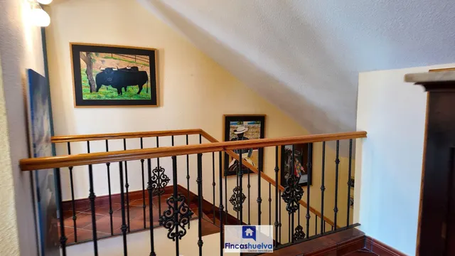 Chalet independiente de esquina con piscina y terraza con vistas al mar en El Rompido Cartaya, Huelva. — 22