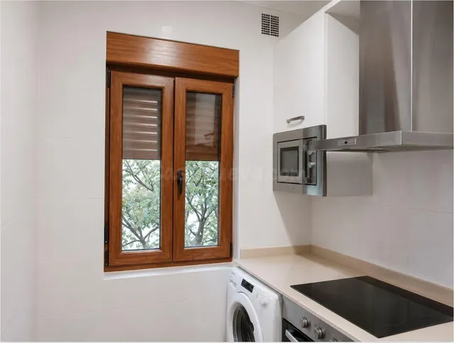 EXCELENTE OPORTUNIDAD DE INVERSIÓN: LOCAL DE HOSTELERÍA CON  - foto 4