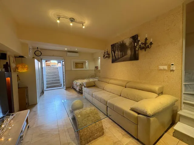 Bungalow de 3 dormitorios y 2 Baños con 2 Terrazas y Piscina en Gran Alacant. — 32