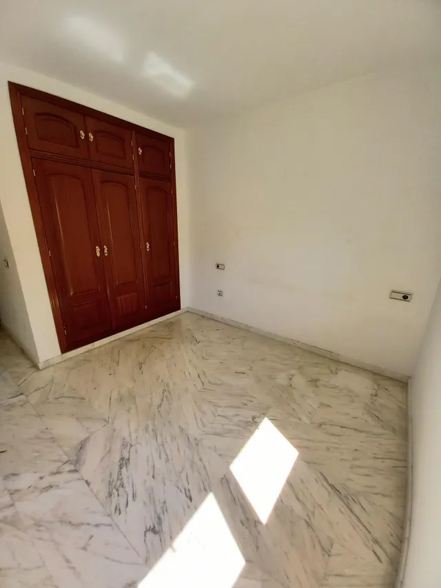 Piso en alquiler junto a la estación del AVE — 25