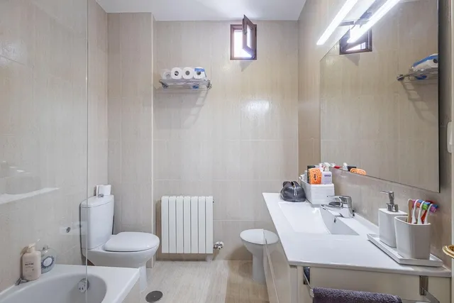 Exclusivo Piso Dúplex en el Corazón de Granada — 30