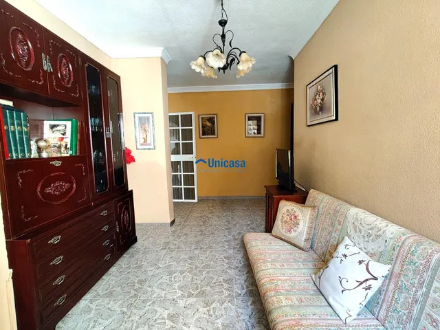 Casa mata en una sola planta con amplio garaje y precioso patio andaluz en el tomillar — 15