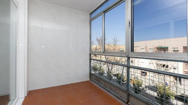 PISO EN VENTA CON INQUILINO - EL PRAT DE LLOBREGAT — 9