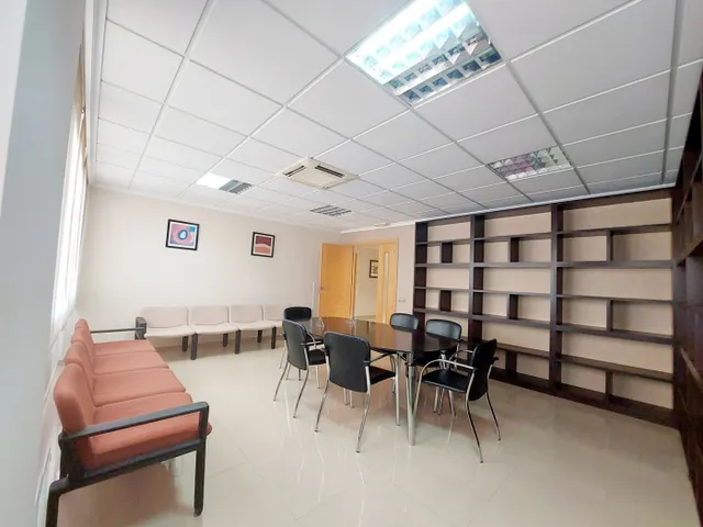 OFICINA -AV. LA RÀPITA- — 14