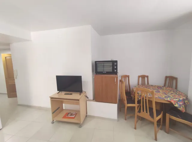 Piso de 6 dormitorios y 2 baños compartidos para estudiantes en zona CEU Cardenal Herrera de San Jos — 10
