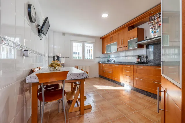 Espectacular chalet adosado en el Vial de Churriana de la Vega: eficiencia, confort y listo para entrar a vivir! — 22