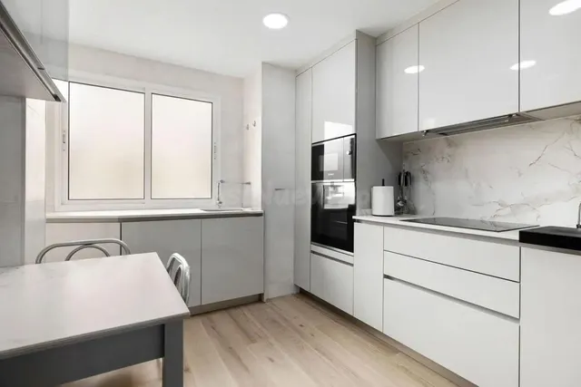 Ático 3 habitaciones 180m² en venta - Playa Bajadilla-Puerto - foto 4