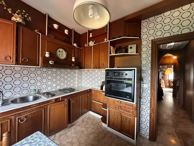 Oportunidad en el centro de Becerreá: Edificio + Casa tradicional con gran local — 48