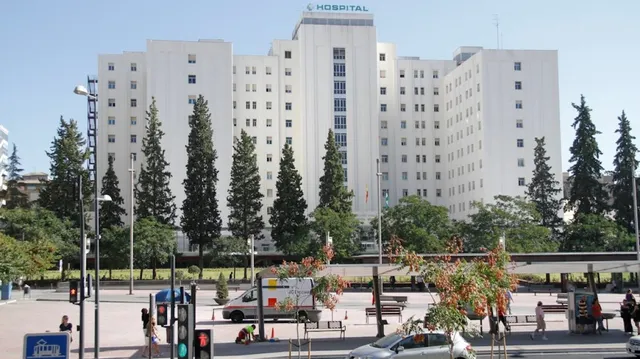 ¡Oportunidad de Inversión en el Corazón de Granada! — 31