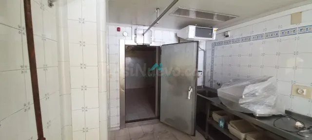 Se vende local comercial en Santoña - foto 3