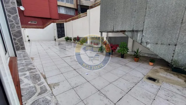 Amplio piso  reformar, en el entorno de Travesía de Vigo — 24